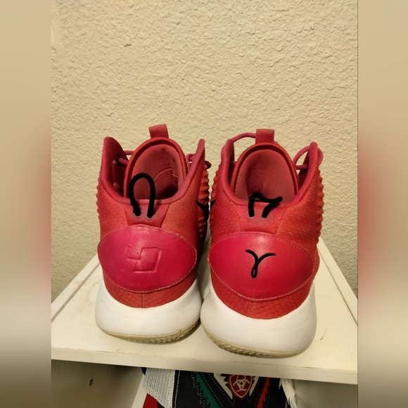 hyperdunks 2018 breast cancer - Picture 3 of 5